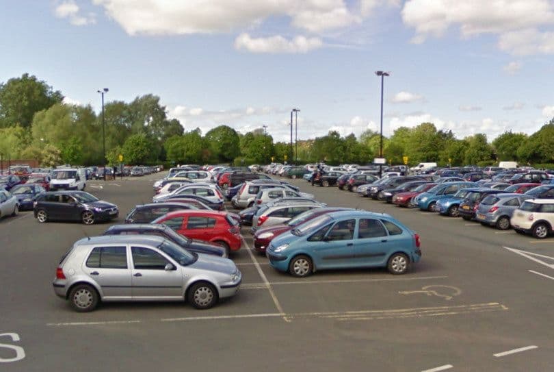 parking extérieur près de moi